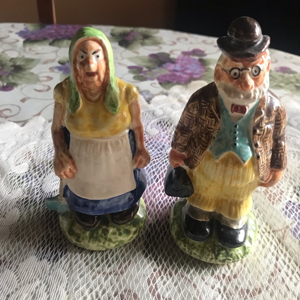 SALT & PEPPER SHAKERS VINTAGE - Picture 8 of 13
